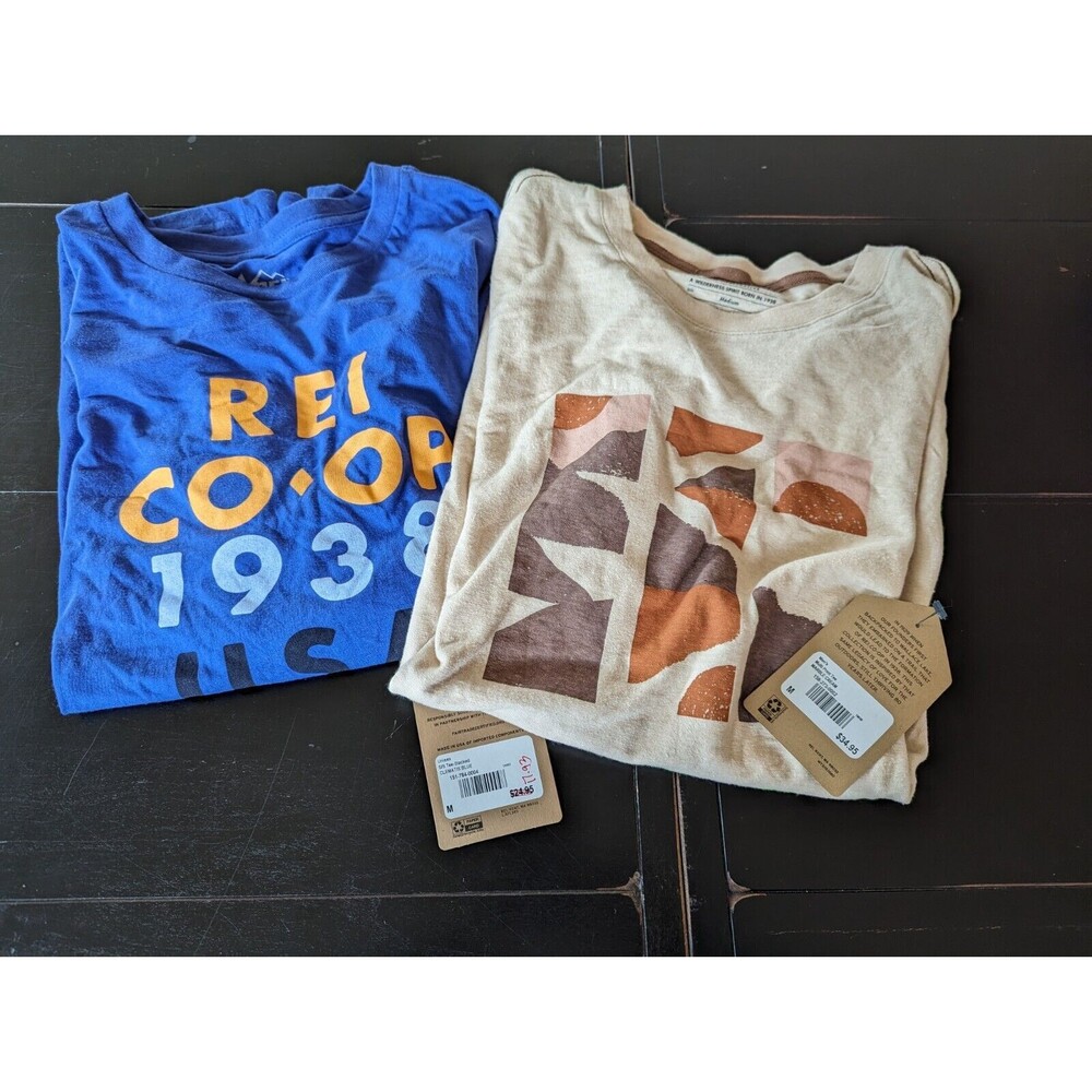 New REI Co-Op Shirt Bundle (2) Tan Purple Outdoors Active Men's Medium NWT